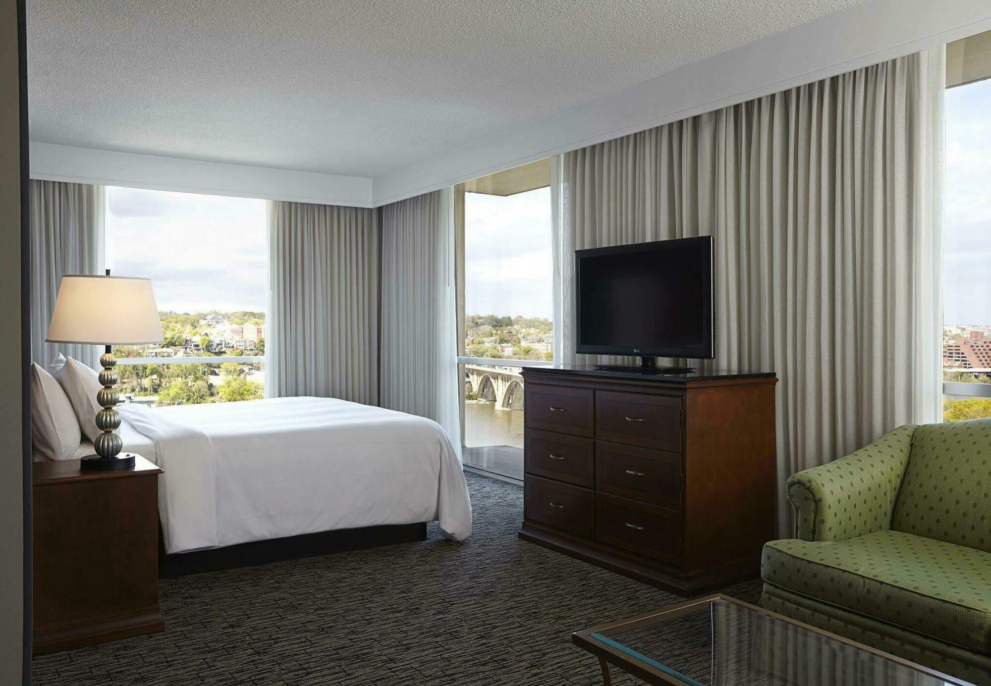Key Bridge Marriott Hotel Арлингтън Екстериор снимка