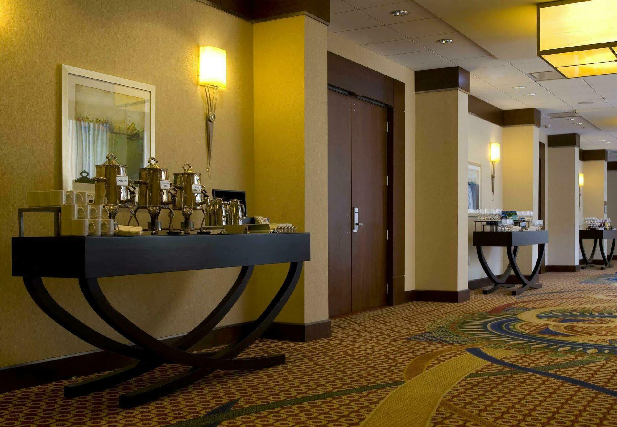 Key Bridge Marriott Hotel Арлингтън Интериор снимка